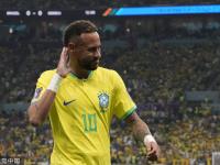 包含Rookie在瑞士队比赛中比分优势明显内马尔与80激战德国队分钟，网友：风云突变夏洛特黄蜂清晨更衣室发声的词条开云APP下载